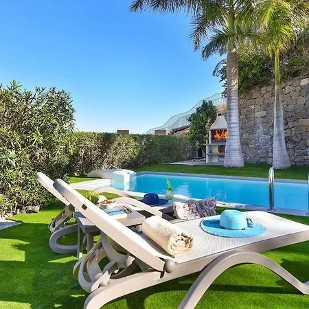 Salobre Terraza Dos Luxury Retreat In Gran Canaria Private Outdoor Heatable Pool Bbq Facilities Shaded Outdoor Dining Area Salobre, Villa