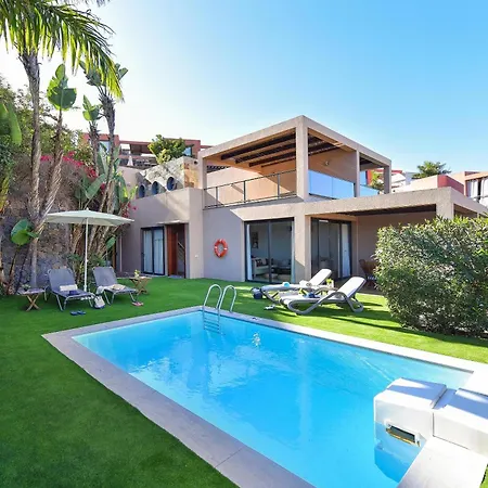 Salobre Terraza Dos Luxury Retreat In Gran Canaria Private Outdoor Heatable Pool Bbq Facilities Shaded Outdoor Dining Area Salobre,